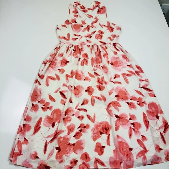 CUPCAKES AND CASHMERE l Sophia Dress Pastel Revolve Cross Back Summer Size Small - Picture 5 of 11